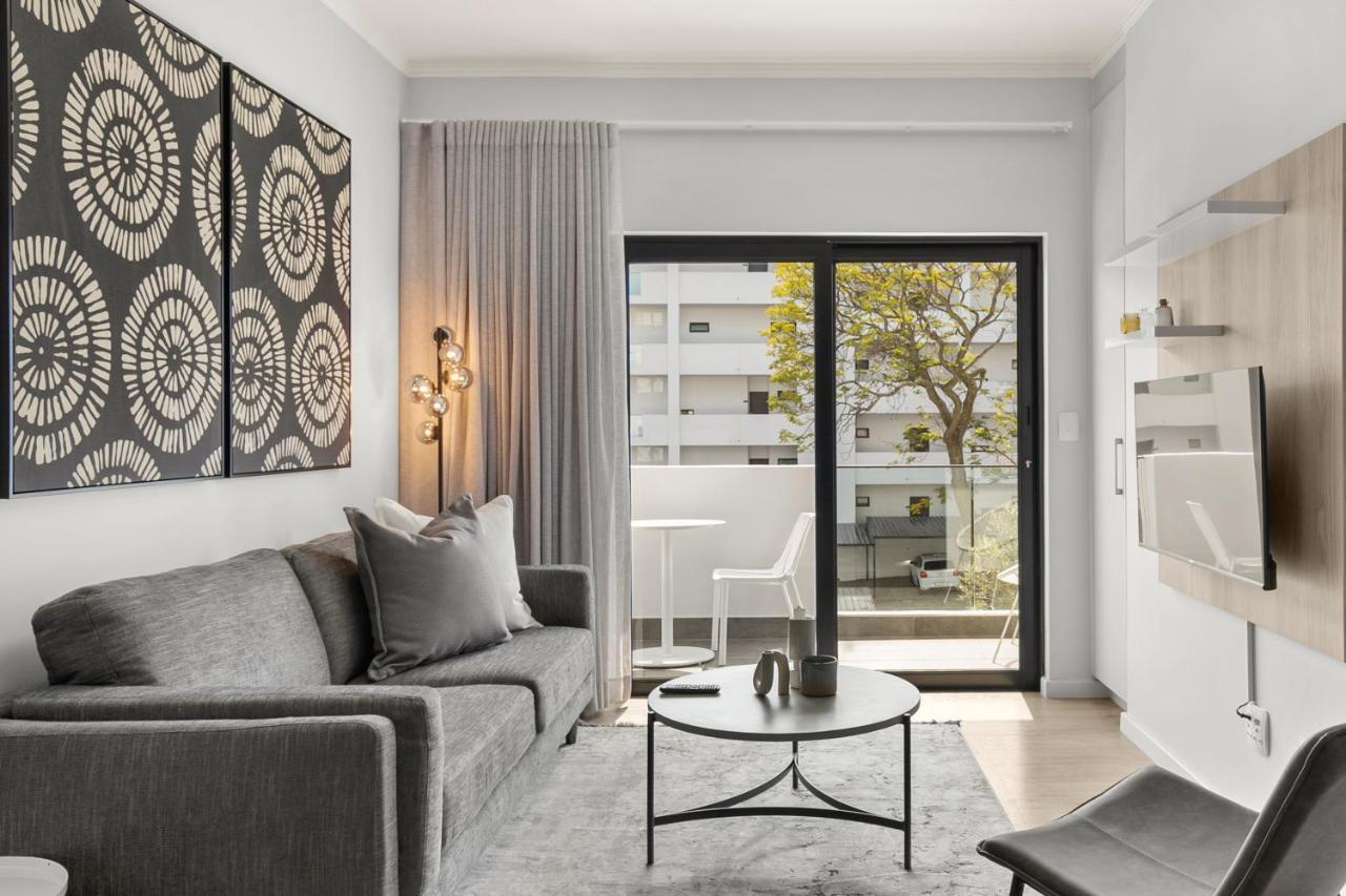 The Monroe Luxury Apartments Йоханнесбург Экстерьер фото