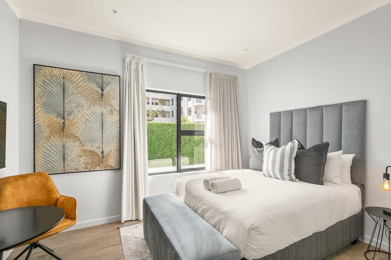 The Monroe Luxury Apartments Йоханнесбург Экстерьер фото