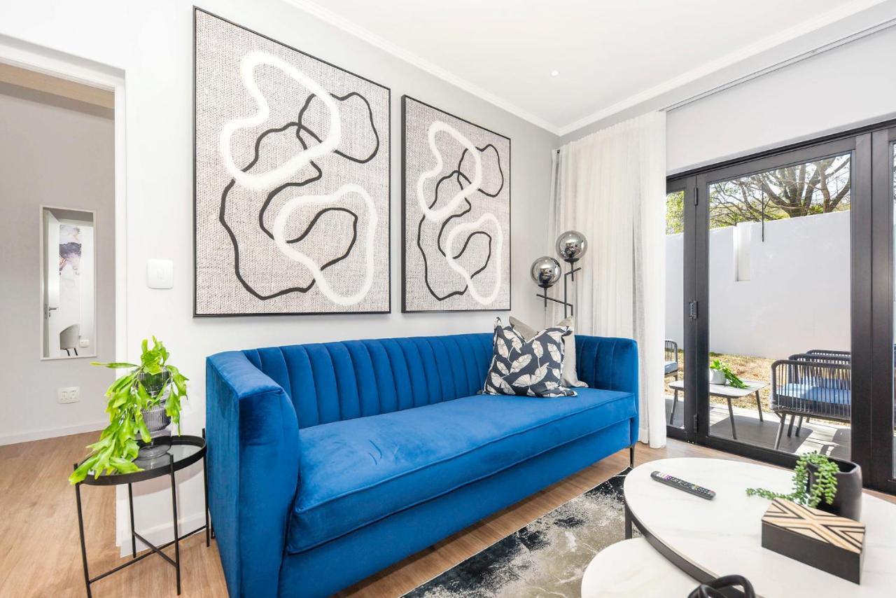 The Monroe Luxury Apartments Йоханнесбург Экстерьер фото